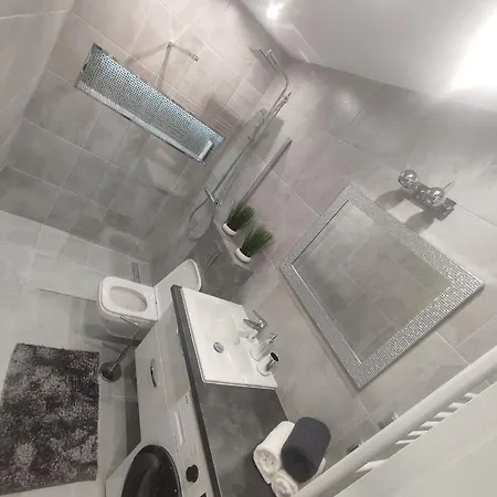 Luksusowy Edith Giżycko